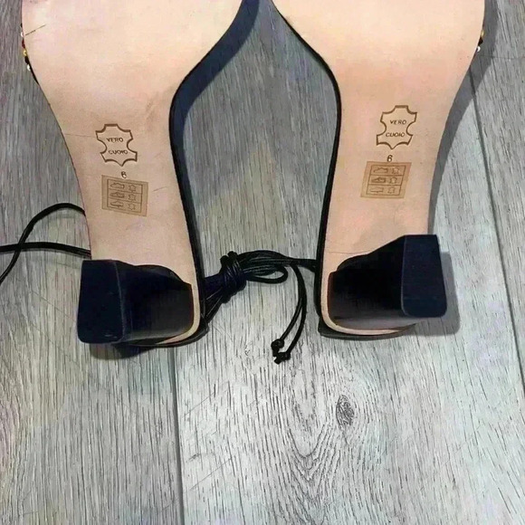 RYLEE black heels - Picture 7 of 7